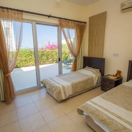 Stunning Sea View * Agios Georgios (Famagusta)